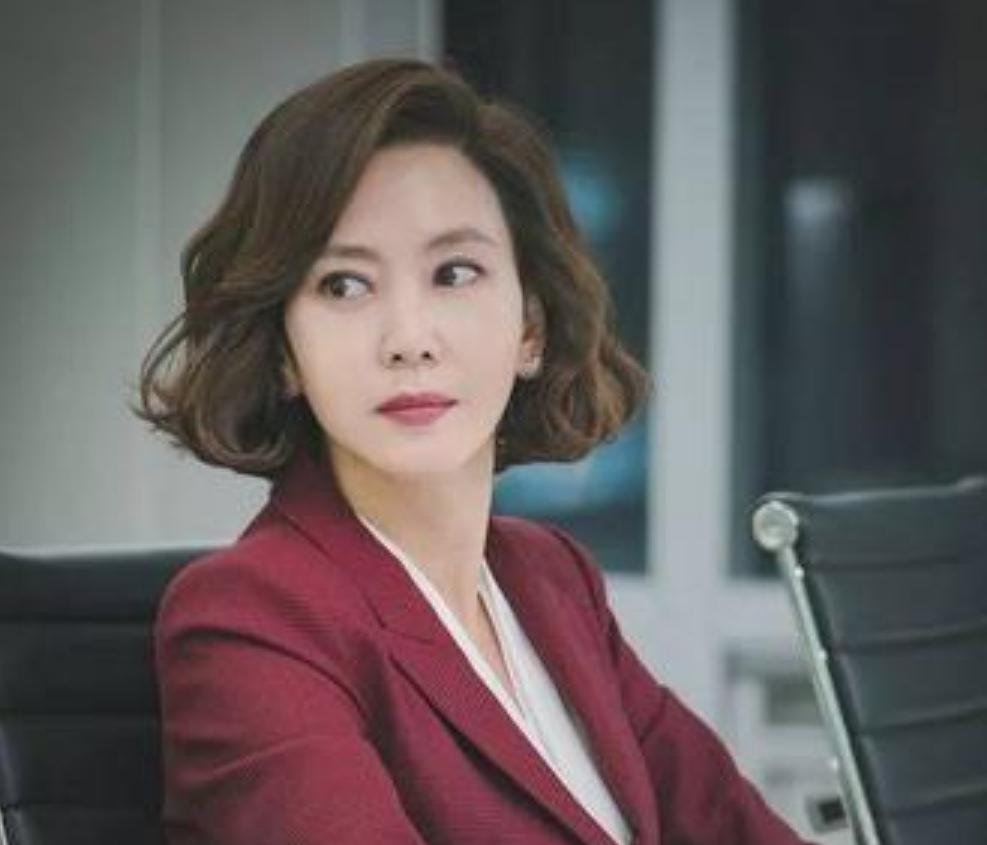 男子约女网友见面被抢劫,男子约女网友见面却中了圈套