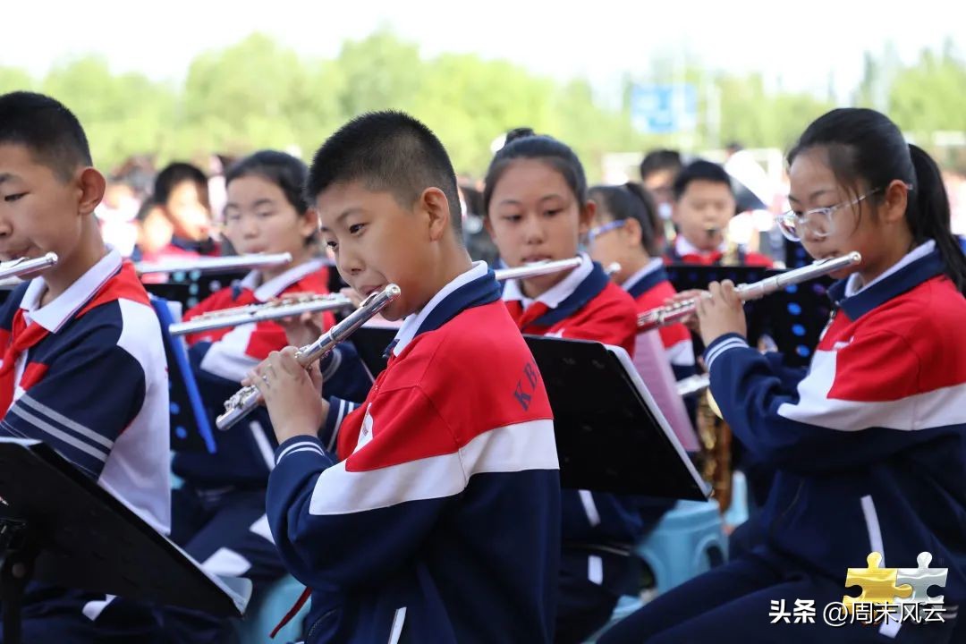 鄂尔多斯足球比赛视频小学,学校开展足球联赛简讯