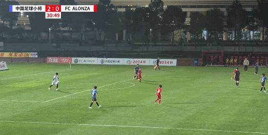 小辫儿杨皓焜董路评价,小辫儿杨皓焜足球视频