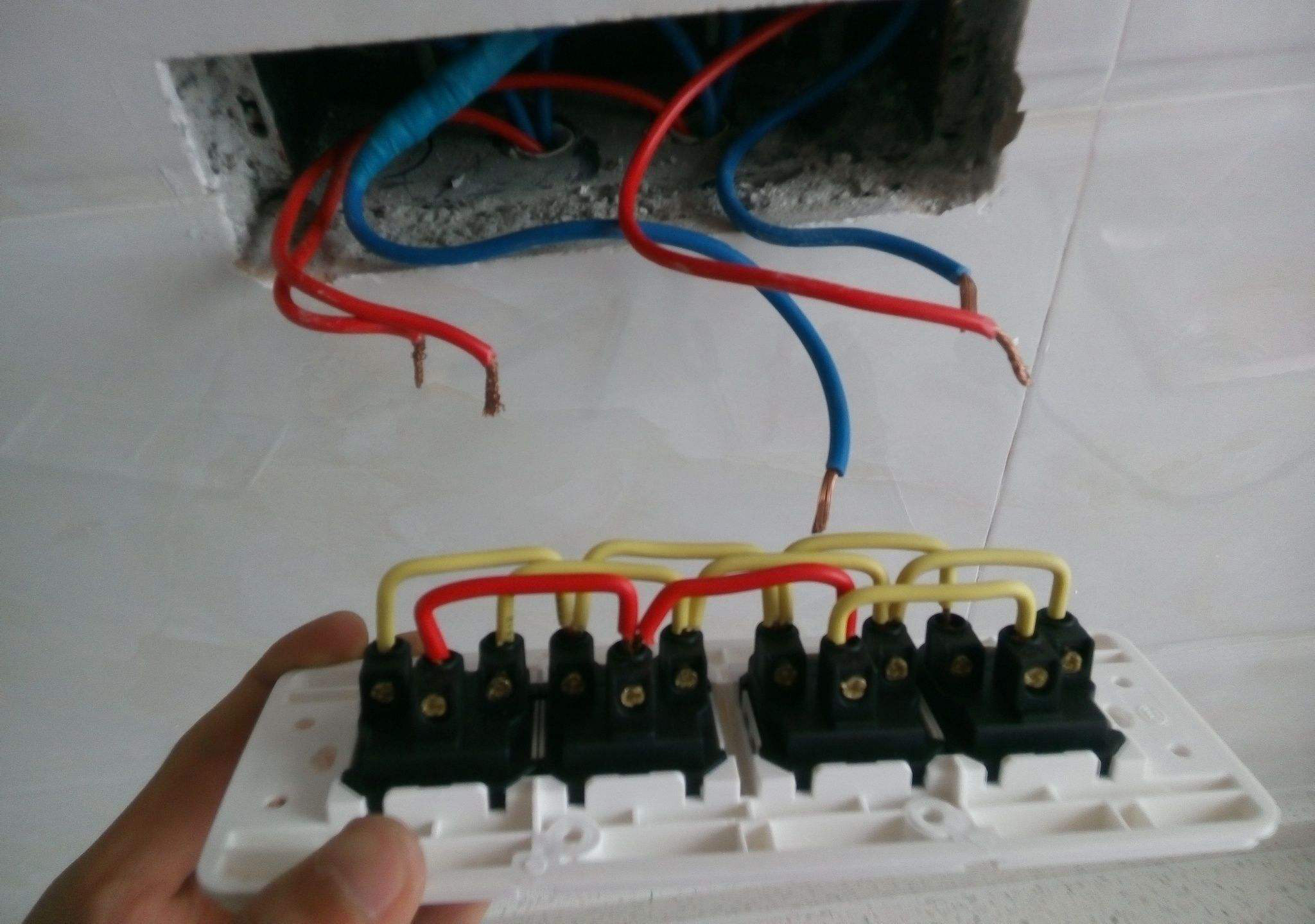 家庭电路开关跳闸原因,家中总开关跳闸的原因和解决方法