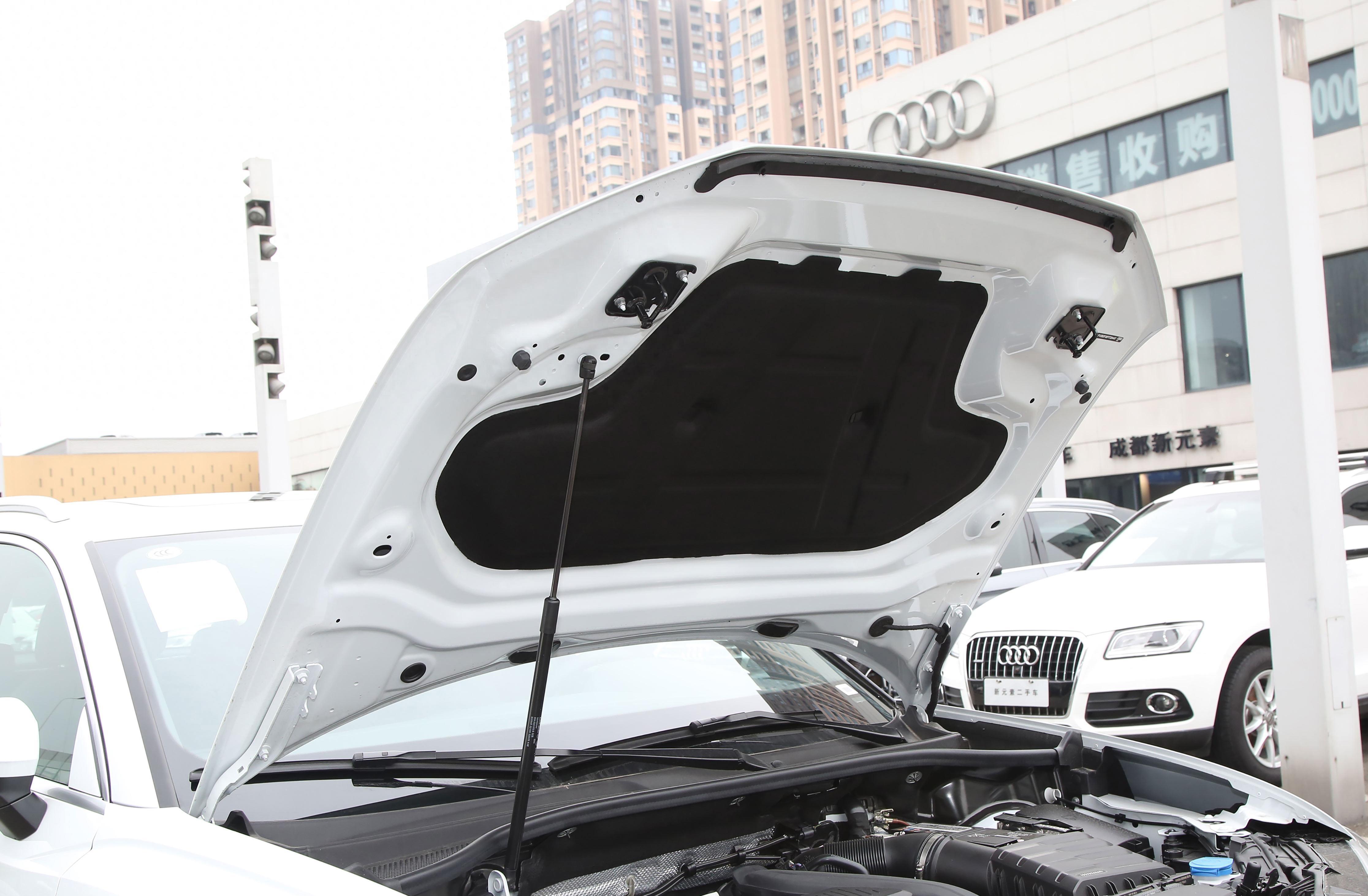 奥迪q3引擎盖锁块卡死了怎么办,奥迪Q3机盖关不严