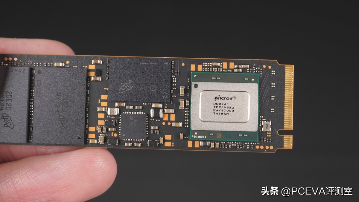有缓存和无缓存的ssd固态硬盘,有缓存pcie4.0硬盘推荐