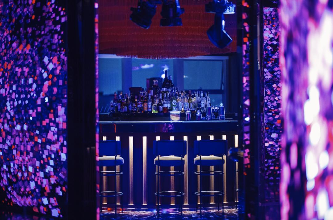 这世界是个巨大的游乐场,这世界就是巨大的游乐场