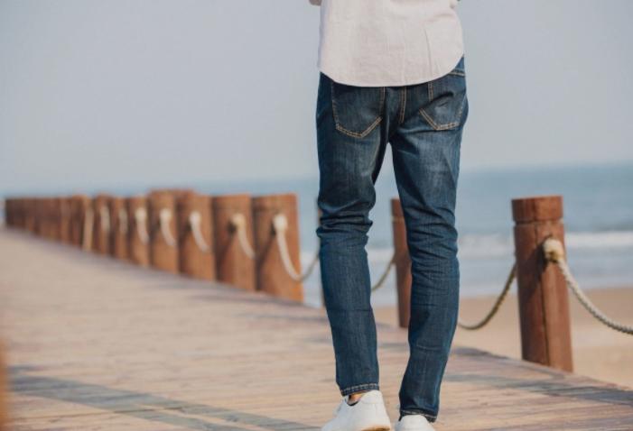 男人的裤裆潮湿是啥原因,男人睾丸潮湿是什么原因