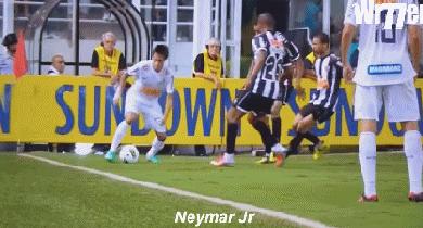 安东尼转圈圈过人,桑巴足球安东尼进球