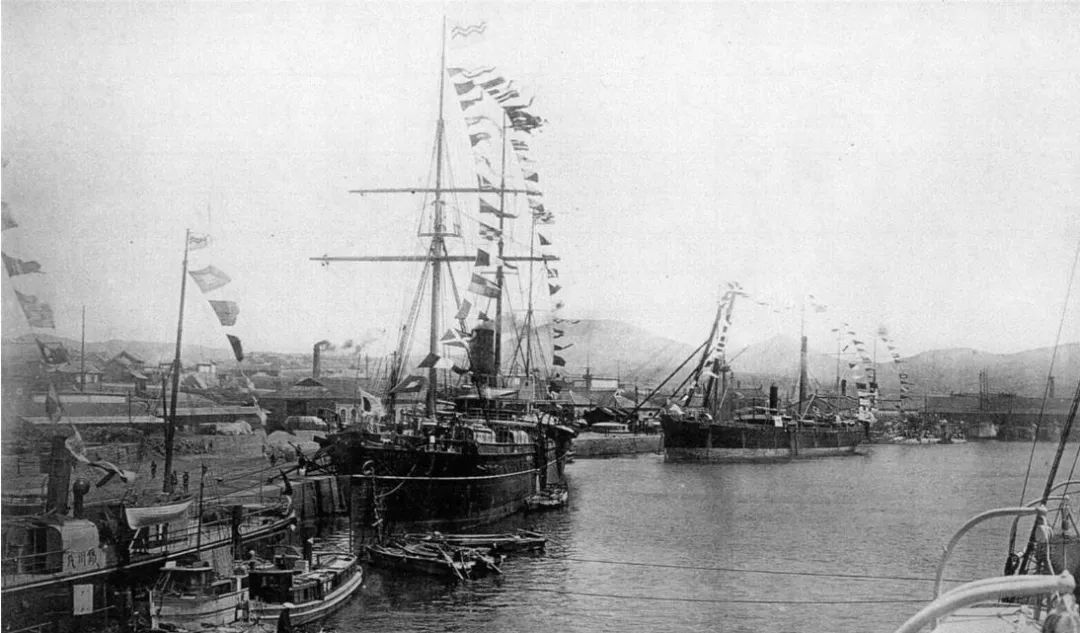 左宗棠收复新疆和甲午中日战争,左宗棠是怎样被李鸿章打败的