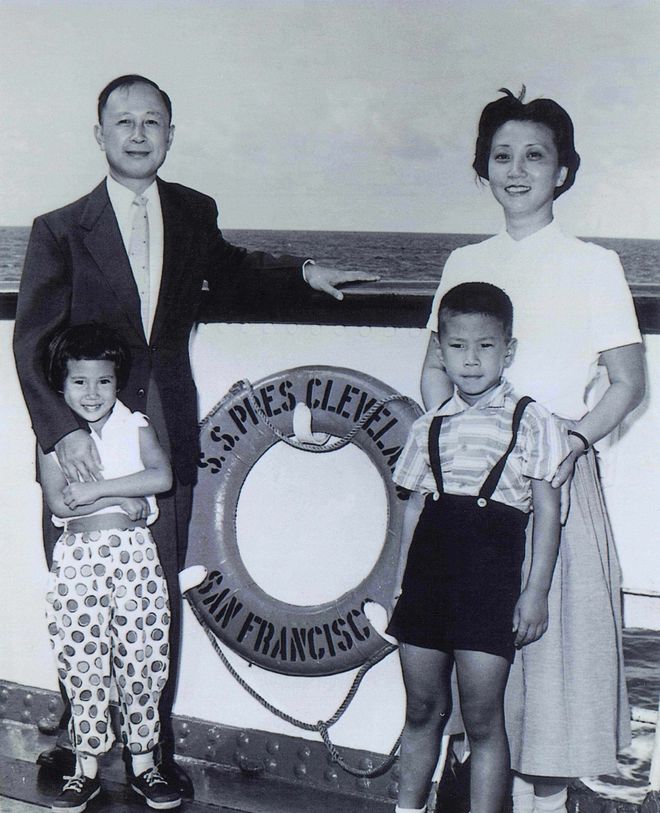 钱学森妻子蒋英是蒋百里女儿吗,钱学森的夫人和蒋百里什么关系