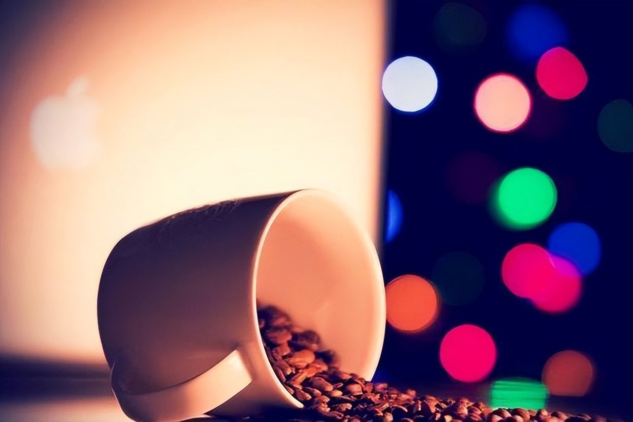 帮人三忙一生灾殃什么意思,帮人三件事