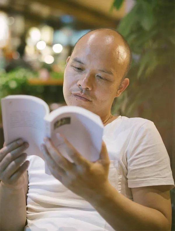 袁凌：望京病房里的货郎