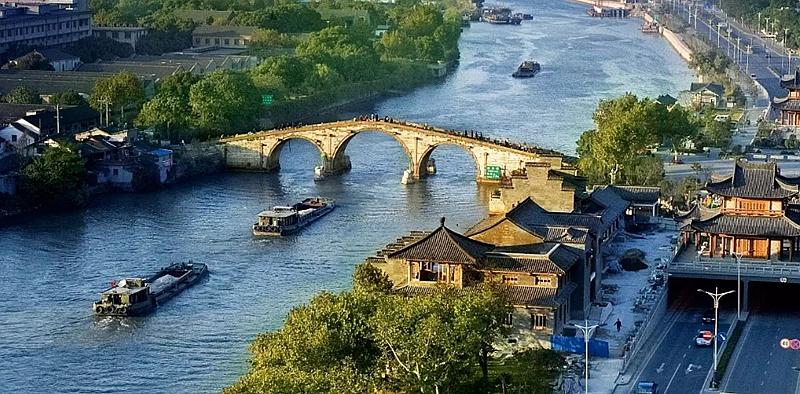 张宣代表作品,张宣画家作品