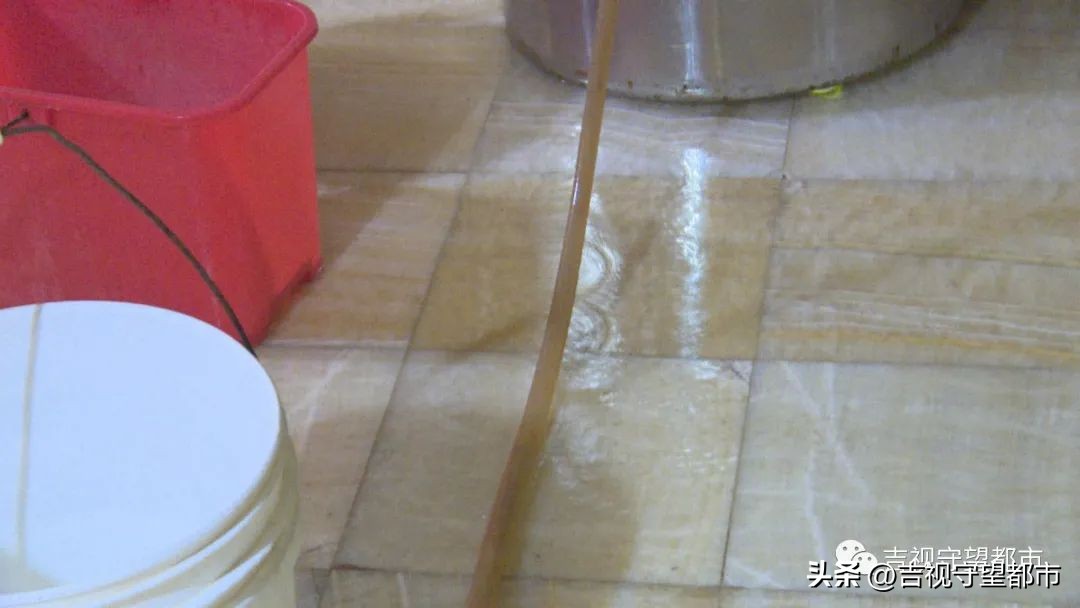 浴池下水管道漏水即修即用,浴池防水漏水怎么解决