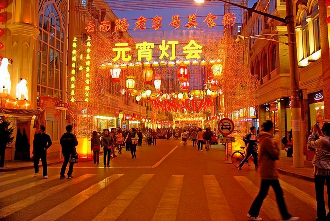 旅行推荐全国必吃的15条美食街,国内必去这10条美食街