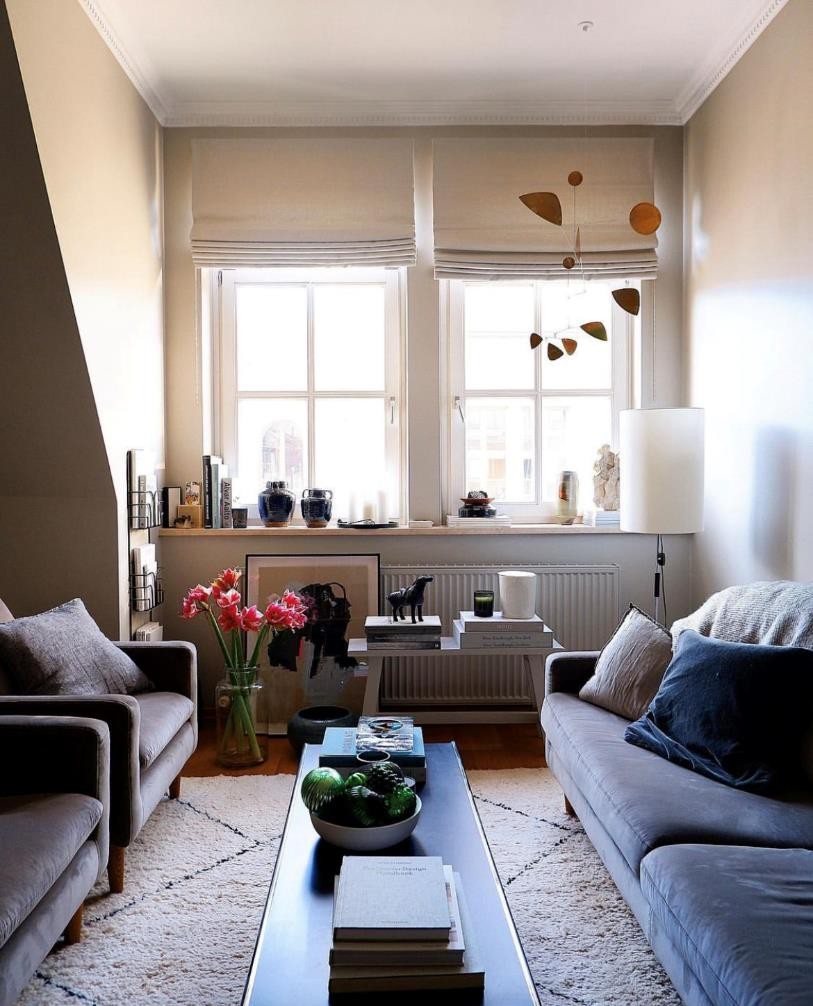 32岁德国牙医的家，整屋干净整洁且温暖，喜欢花和猫的生活很精致
