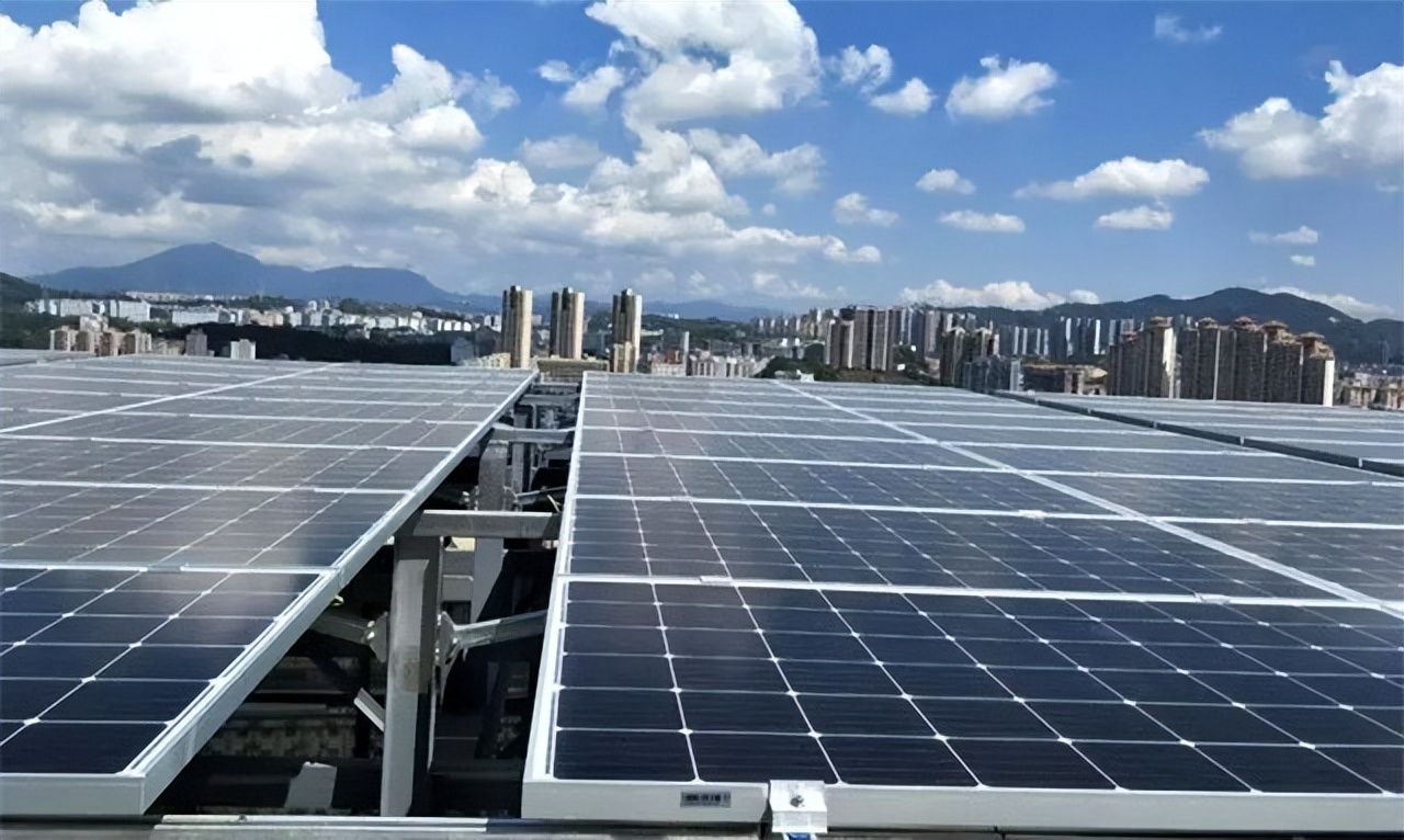 中国首富负债245亿,昔日首富成老赖资产甩卖无人问津