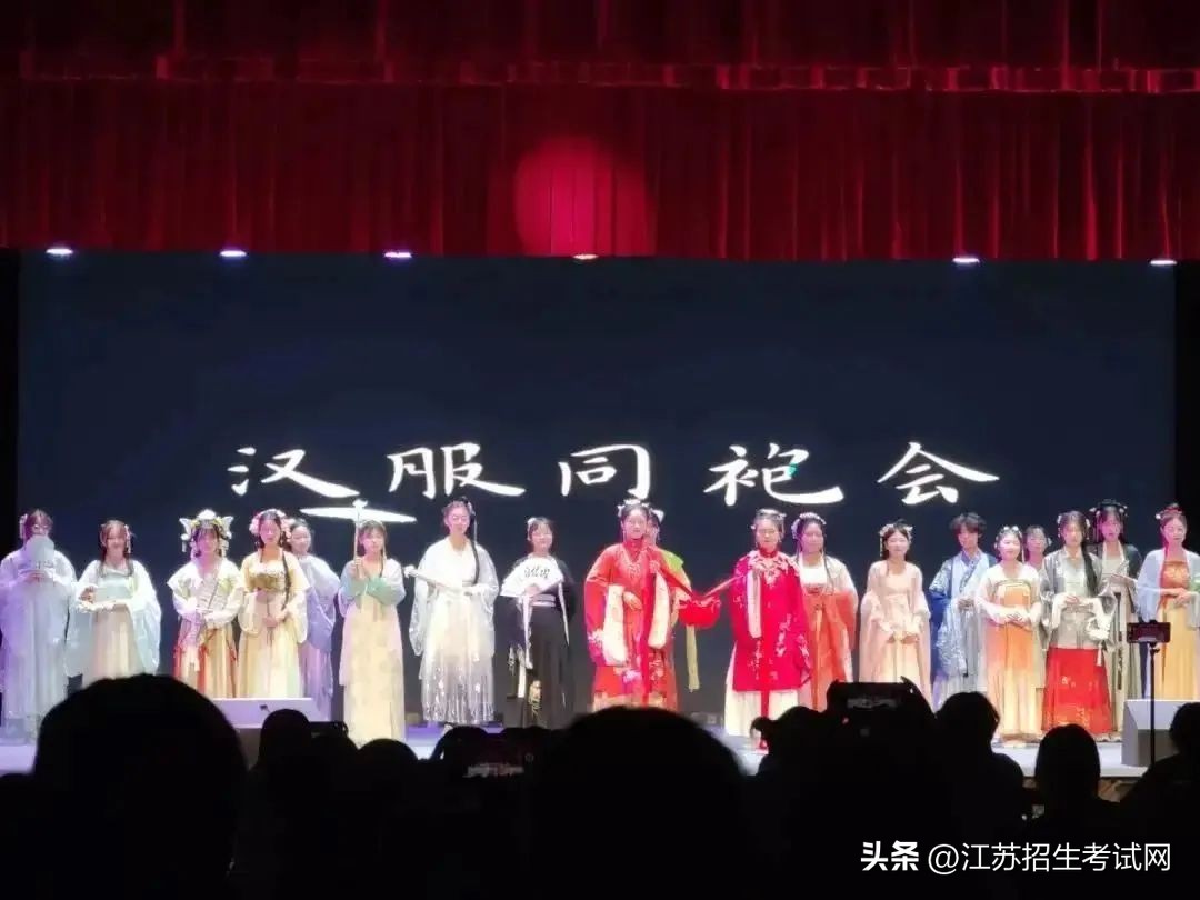 怎么报名苏州卫生职业学院,一起走进江苏张家港