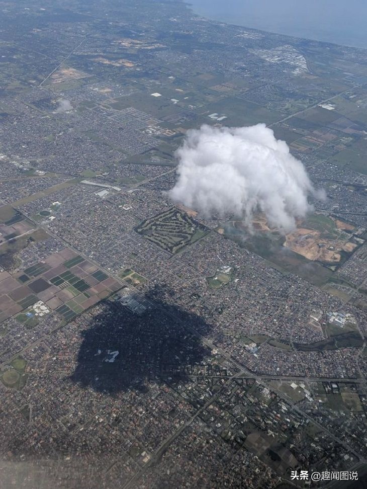 匈牙利妇女的吸乳器,越南女性自卫手套,35张图看世界