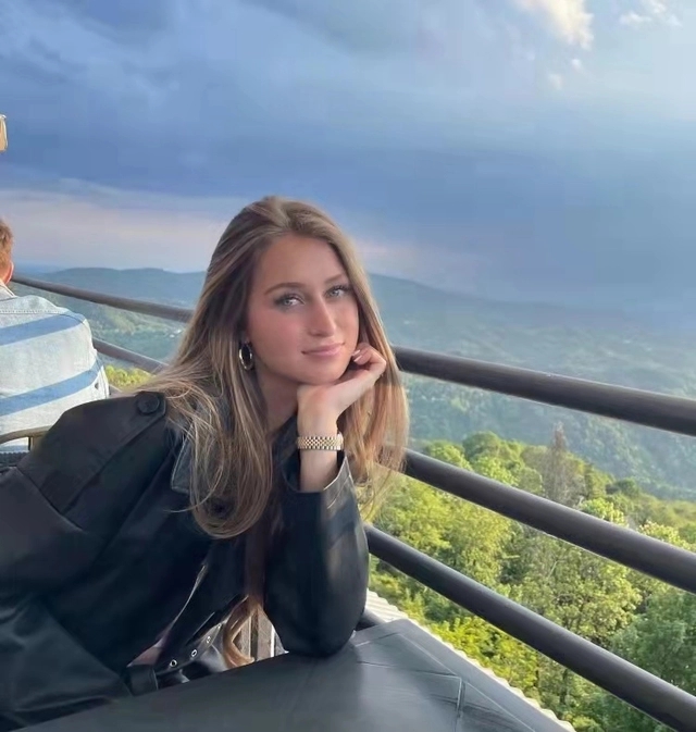 世界杯三大夺冠太太团,世界杯32强都是谁