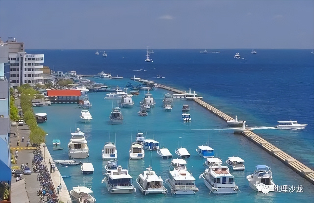 马尔代夫首都马累面积多大,马尔代夫最小首都