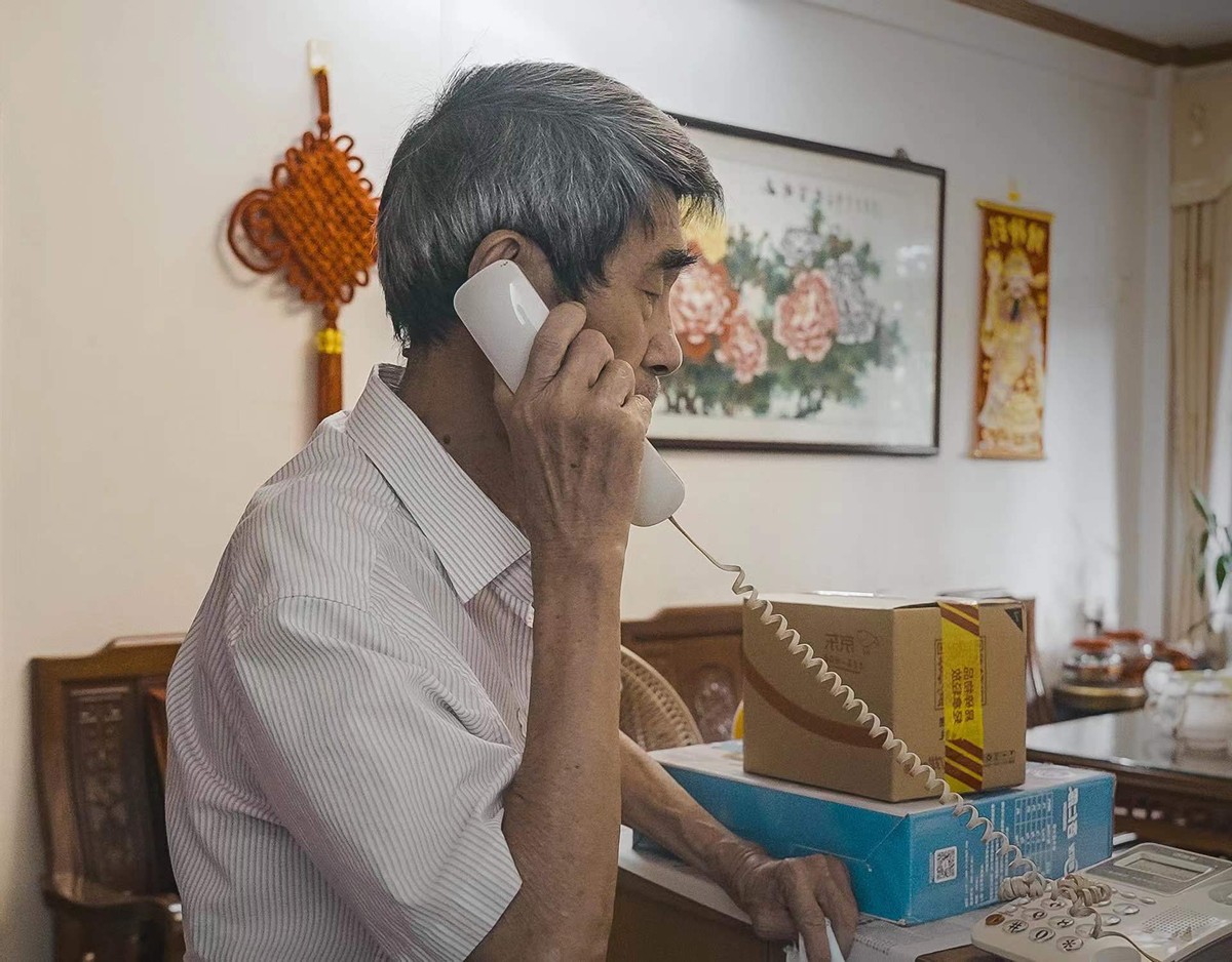 3年多用座机“网购”百余次，京东客服为长辈群体定制专属服务