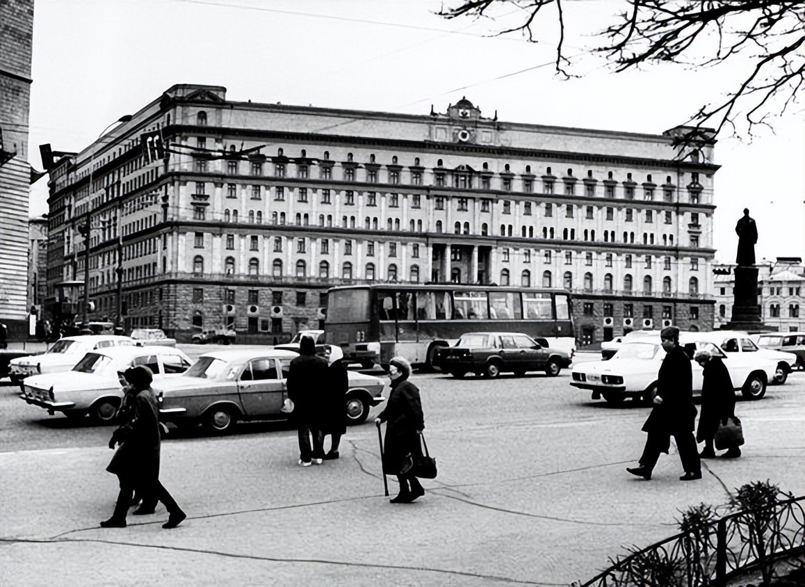 克格勃最大间谍,1986年克格勃间谍案