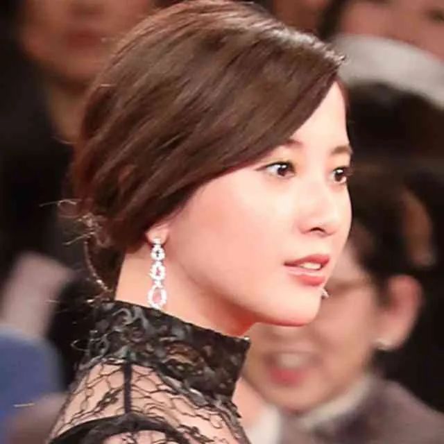 日本艺人的封神抓拍大盘点!狗仔真的很会…