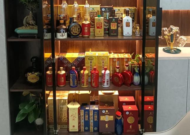 白酒打开会过期吗还能喝吗,白酒会过期吗什么酒含粮食多