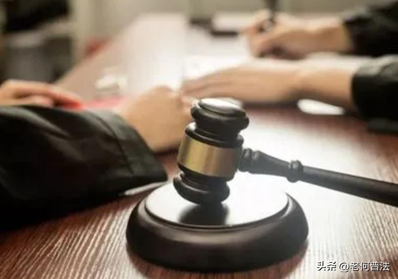 签无固定期合同公司裁员怎么赔偿,合同未到期被裁员的赔偿怎么算