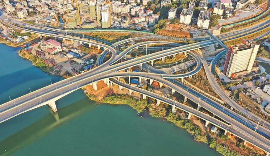 拓展开放合作互利共赢新空间,开放共赢开拓发展新空间