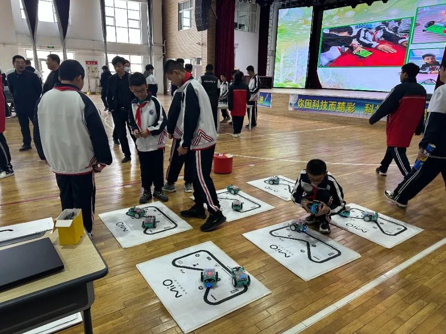 加强教育信息化,加强信息化建设提高管理质量