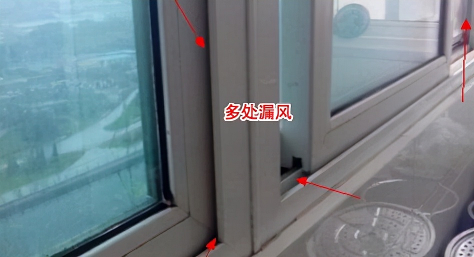窗户关严实漏风,窗户有冷风怎么处理