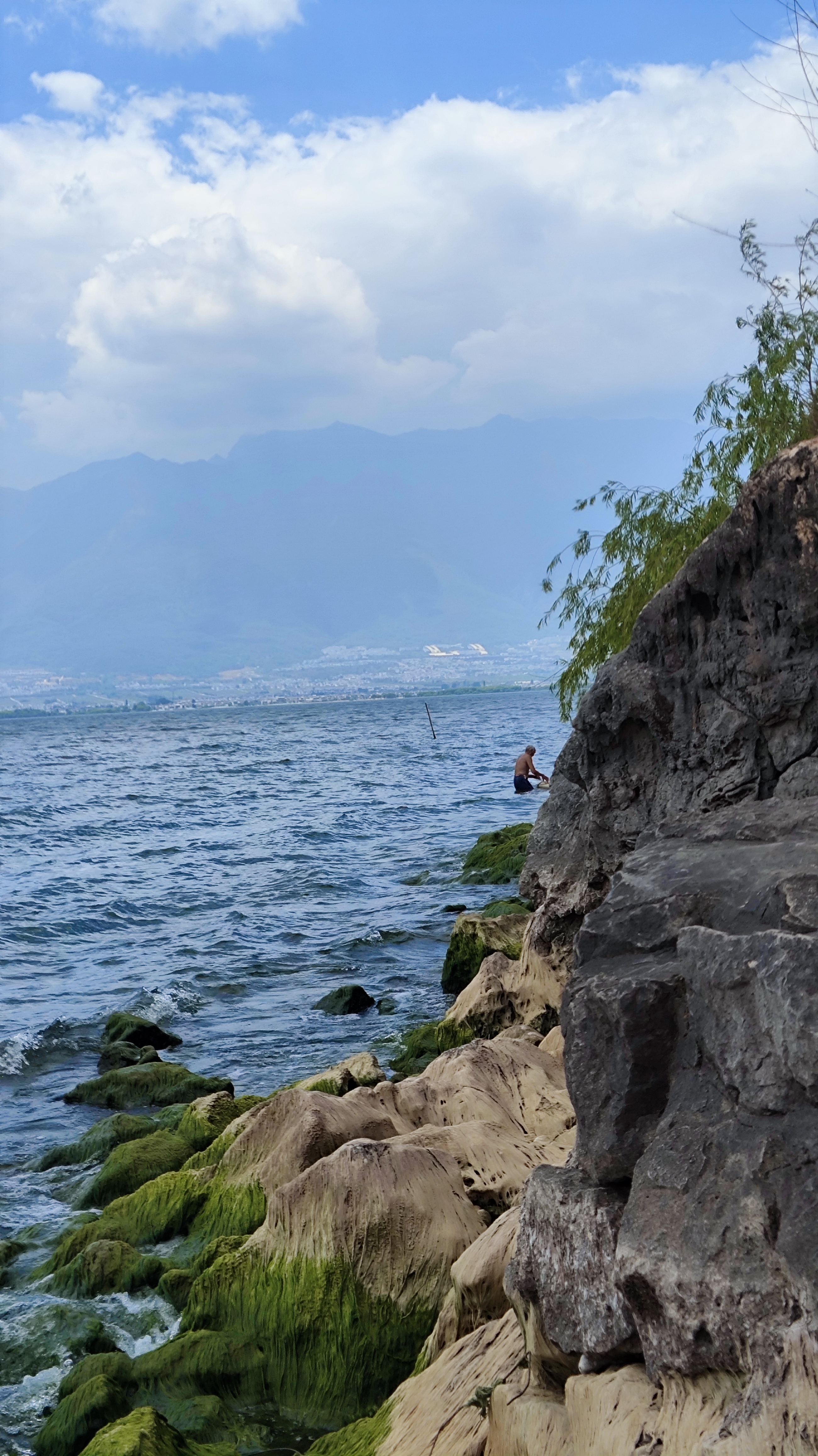 去外省穷游三五天6千块够了吗,云南5天穷游多少钱