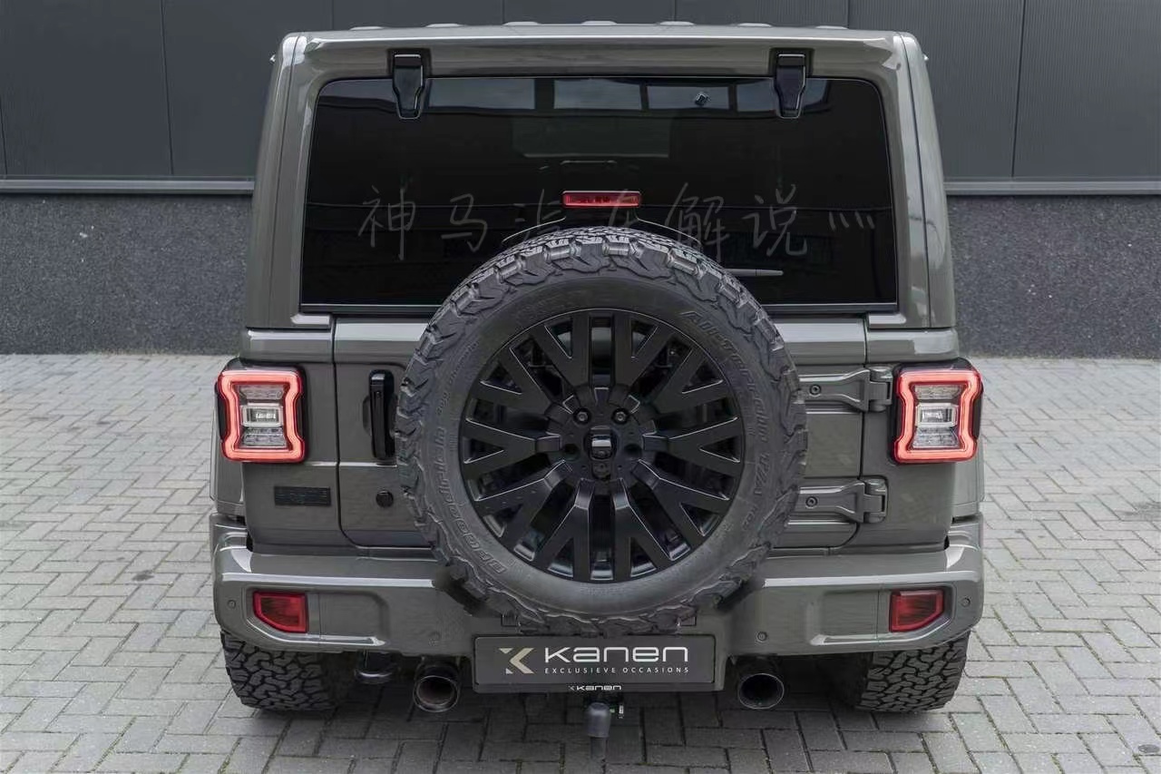 越野范更浓郁！新款jeep牧马人实拍，尺寸更大，6.4引擎+四驱