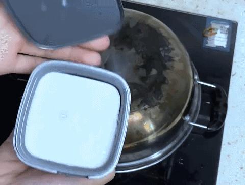 锅具脏了洗不掉怎么办,锅具发黄是什么原因