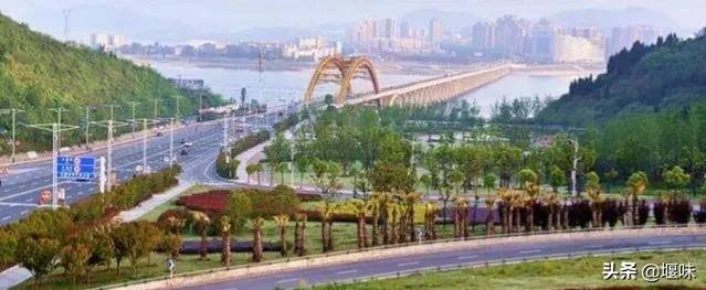 十堰有八大优势和三大缺失，靠山隐蔽分散是关键