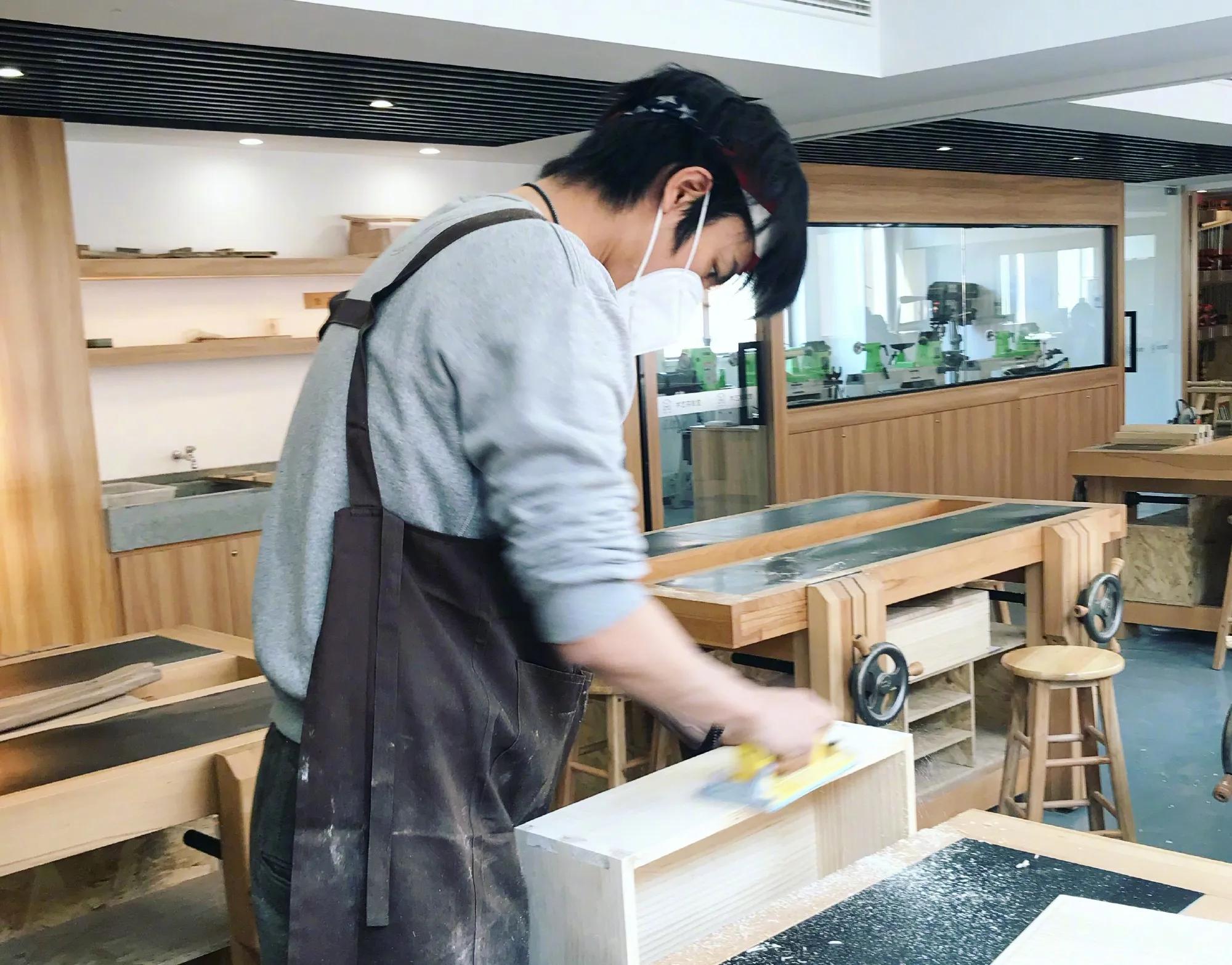 刘畅当模特的图片,刘畅模特主演的电视片段