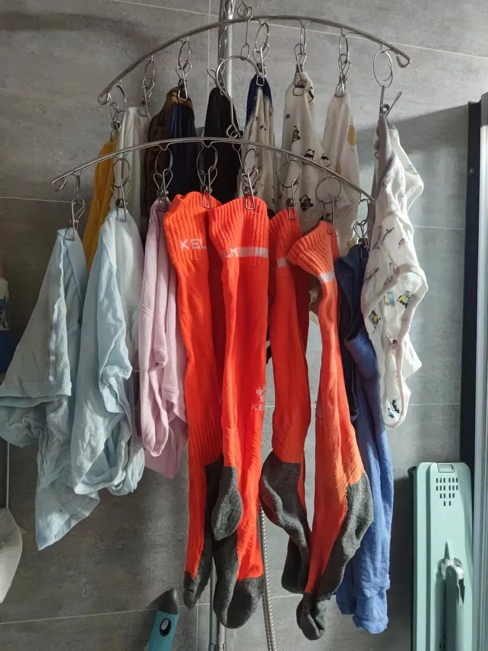 孩子独自出远门,孩子独自出门好不好