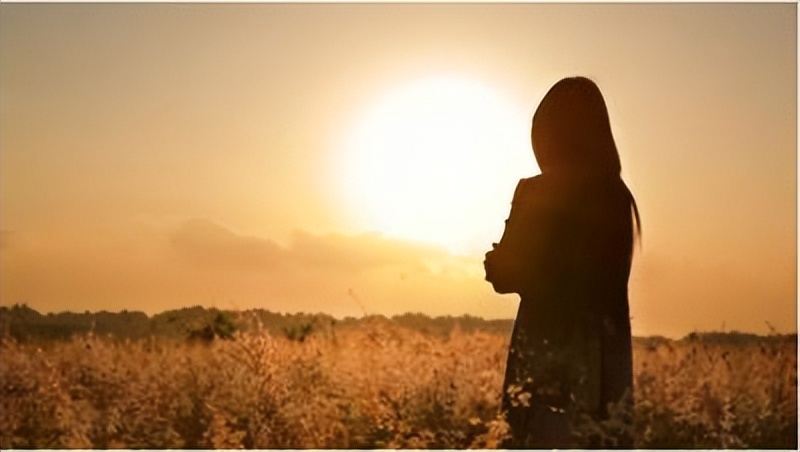 女人后半生最舒服状态是富养自己,女人要富养自己