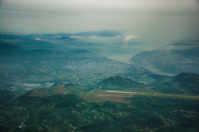 湖北64县GDP大比拼，仙桃1013亿，宜都人均GDP最高