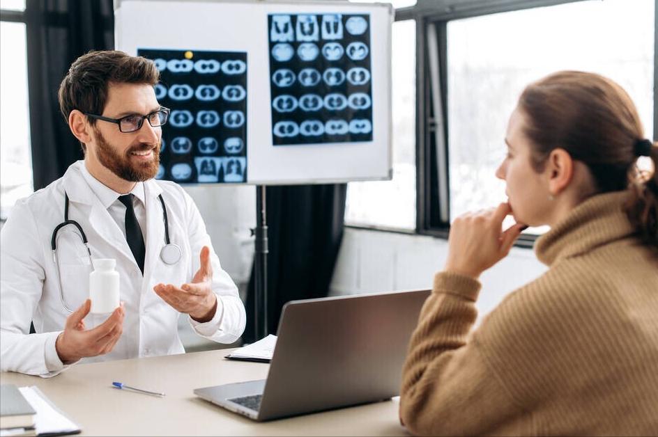 新冠转阴仍咳嗽有白痰是什么情况,新冠转阴后为什么还会干咳