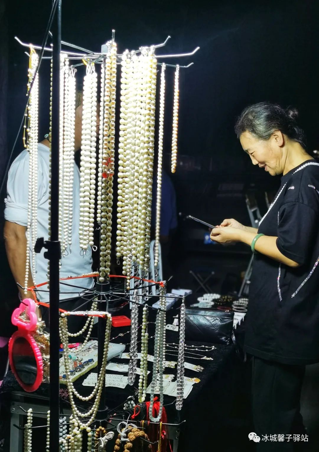 海南九所夜市,三亚九所夜市