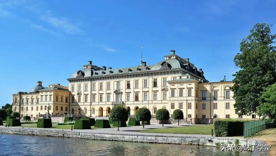 去英国留学需要准备哪些材料,去英国留学需要准备哪些生活用品