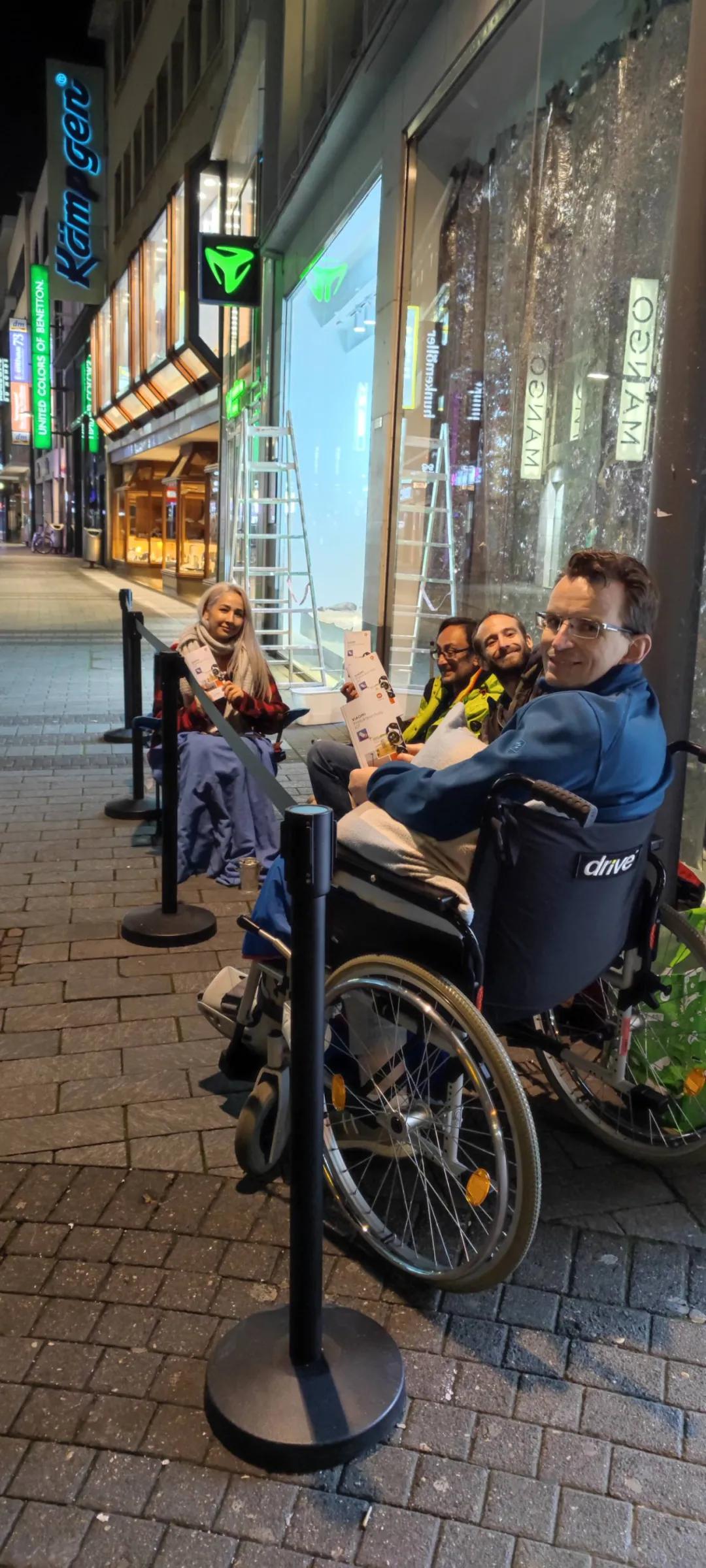 地球另一边的小米人