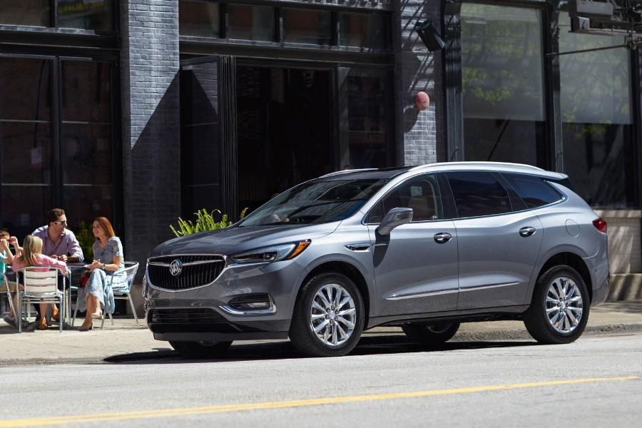 家用车建议买5座还是6座,家用7座车和5座车哪个合适