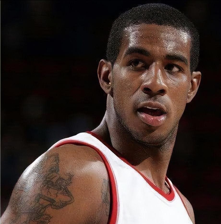 为何美国黑人球星钟爱白人女性？