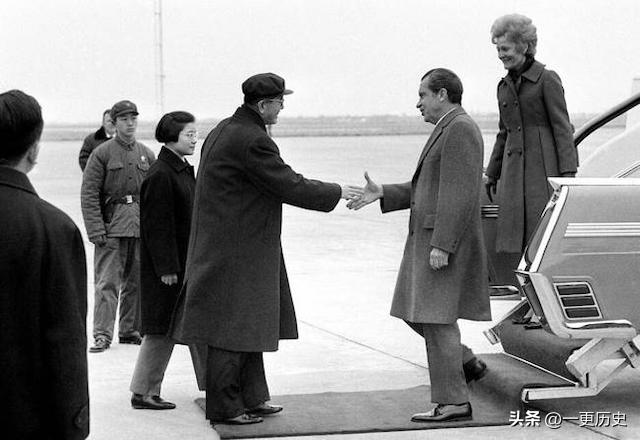 旅居美国的熊猫丫丫,旅美熊猫艰辛的回国之路