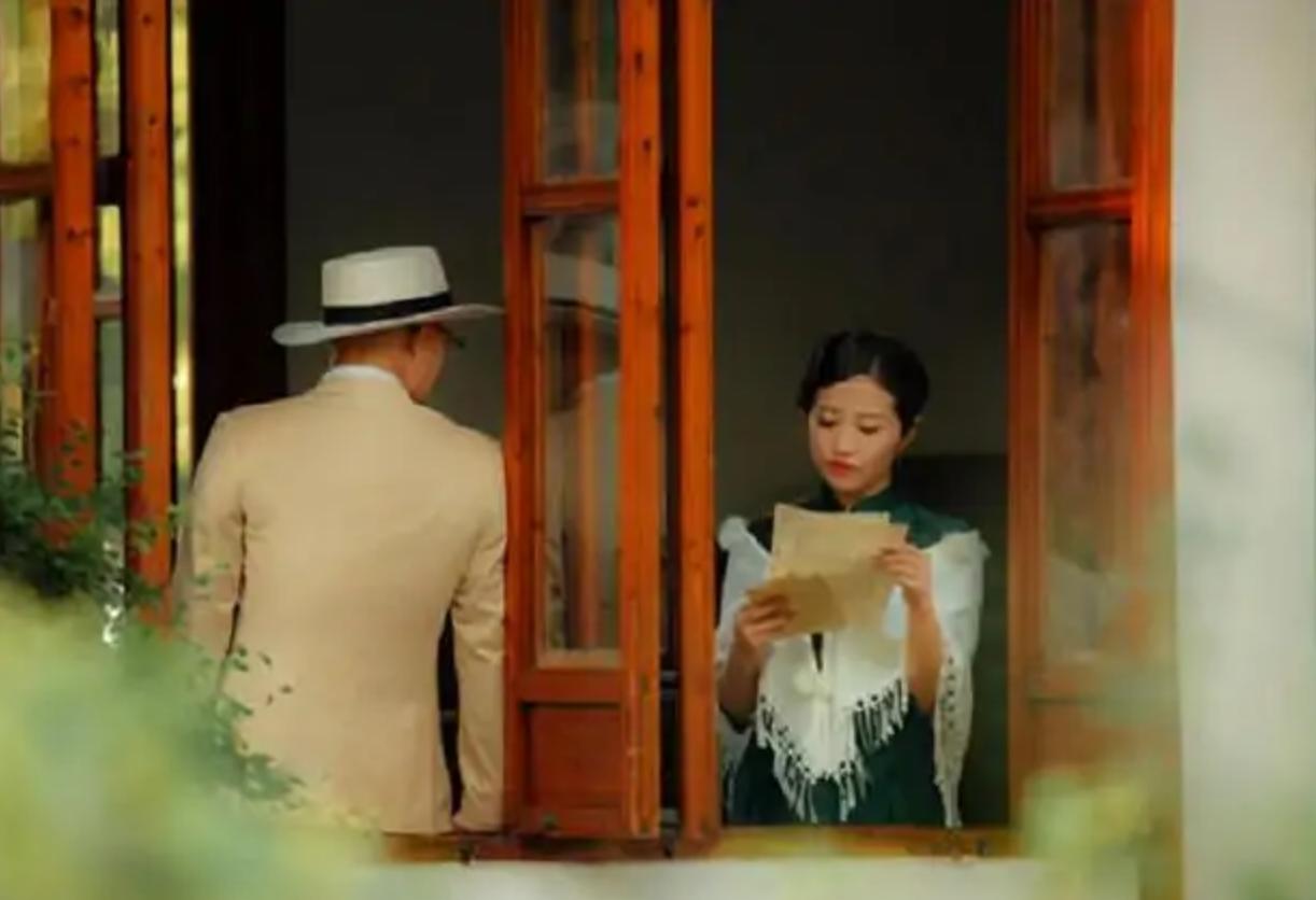 宋子文与蒋经国是什么关系,宋子文的三个女儿照片