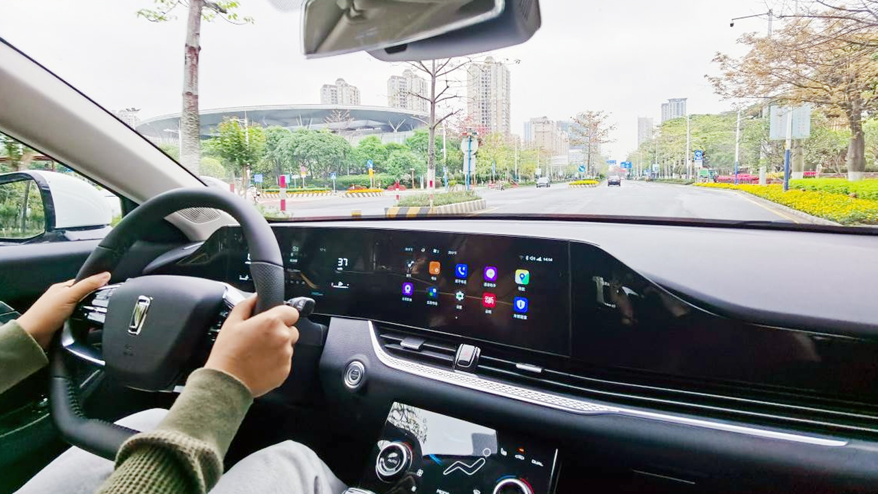 奔腾b7014款1.8t,奔腾b70提车8月