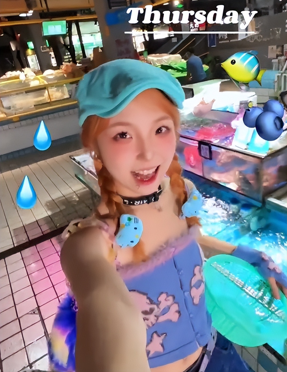 堪称校园风景线！高校女生流行穿起“多巴胺”装，靓丽独特很另类