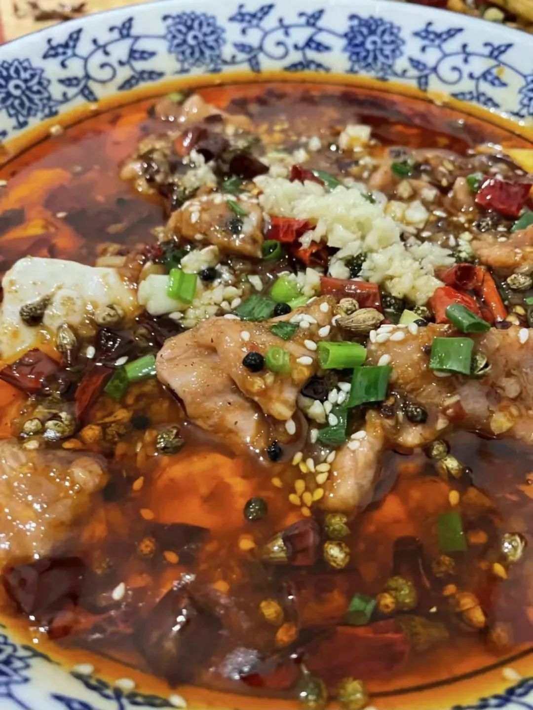 实拍疫情反扑下的武汉美食餐饮店他们怎么样了？