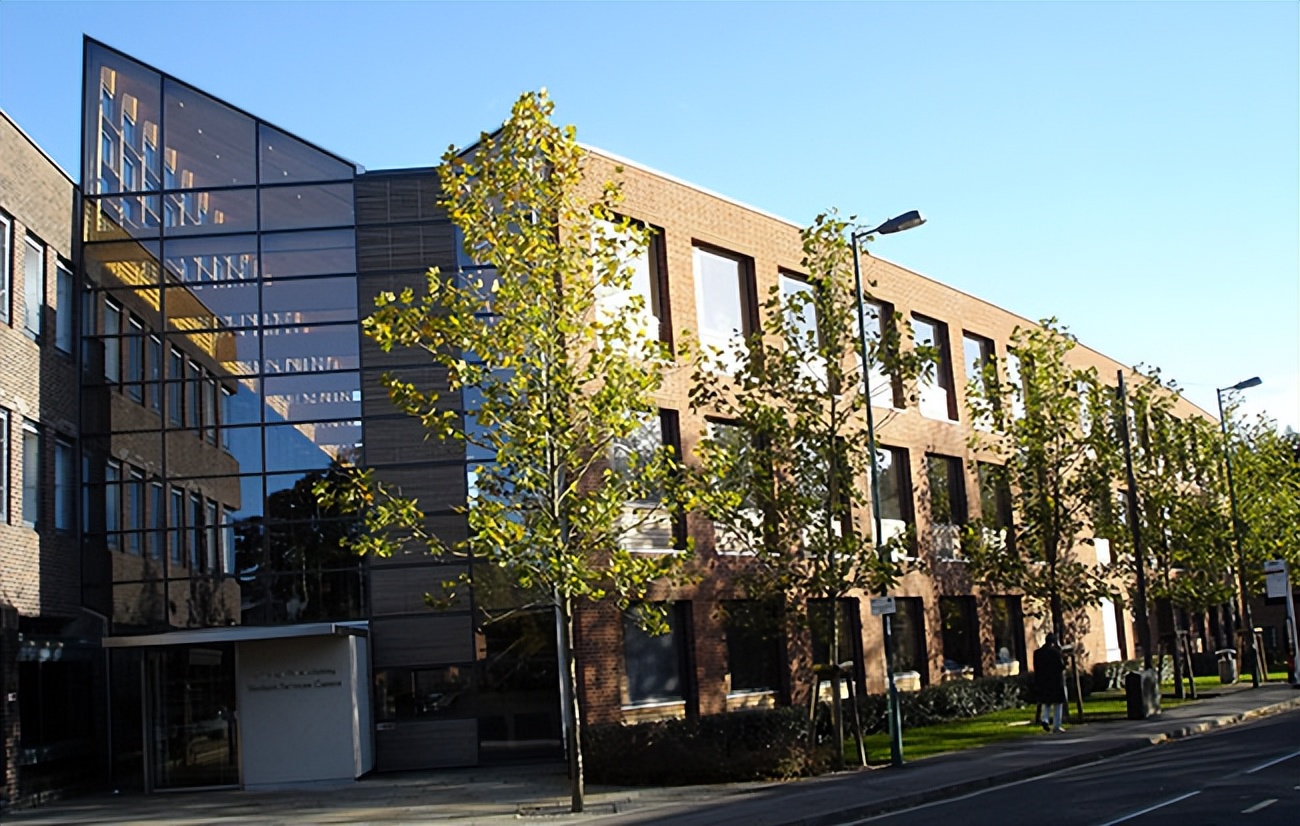 英国专科留学大学推荐,英国南安普顿大学值得去吗